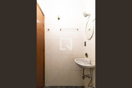 Casa à venda com 400m², 4 quartos e sem vaga Casa à venda com 400m², 4 quartos e sem vagaBanheiro 1 da Garagem