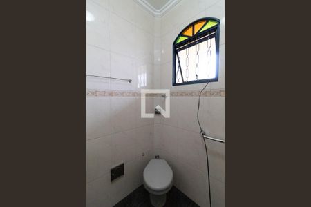 Casa à venda com 400m², 4 quartos e sem vaga Casa à venda com 400m², 4 quartos e sem vagaBanheiro da Suíte 1