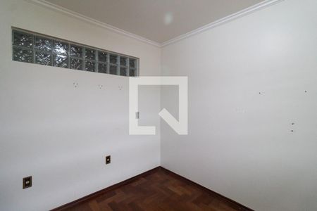 Casa à venda com 400m², 4 quartos e sem vaga Casa à venda com 400m², 4 quartos e sem vagaQuarto 2