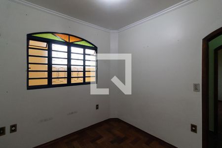 Casa à venda com 400m², 4 quartos e sem vaga Casa à venda com 400m², 4 quartos e sem vagaQuarto 2