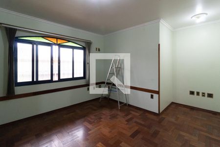 Suíte 1 de casa para alugar com 4 quartos, 400m² em Vila Carrão, São Paulo
