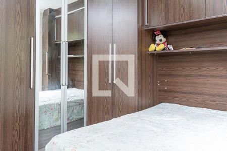 Quarto 2 de apartamento para alugar com 2 quartos, 58m² em Jardim Guilhermino, Guarulhos