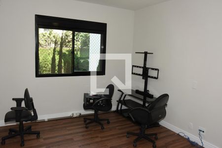 Apartamento à venda com 305m², 4 quartos e 4 vagas Apartamento à venda com 305m², 4 quartos e 4 vagasSuíte 3