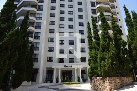 Apartamento à venda com 305m², 4 quartos e 4 vagas Apartamento à venda com 305m², 4 quartos e 4 vagasFachada do bloco