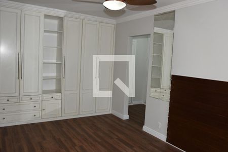 Apartamento à venda com 305m², 4 quartos e 4 vagas Apartamento à venda com 305m², 4 quartos e 4 vagasSuíte 1