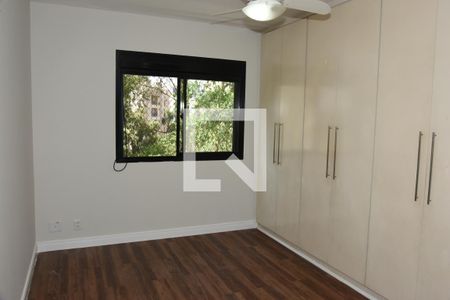 Apartamento à venda com 305m², 4 quartos e 4 vagas Apartamento à venda com 305m², 4 quartos e 4 vagasSuíte 4