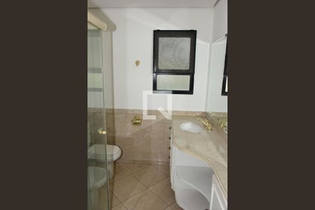 Apartamento à venda com 305m², 4 quartos e 4 vagas Apartamento à venda com 305m², 4 quartos e 4 vagasBanheiro da Suíte 4