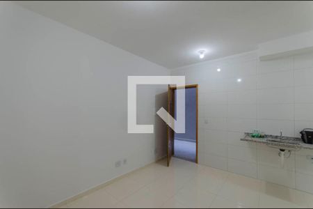 Sala e Cozinha Integrada de casa de condomínio para alugar com 2 quartos, 38m² em Jardim Maringá, São Paulo