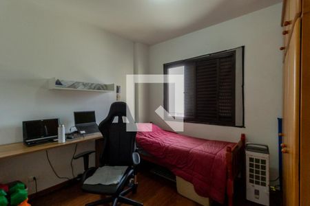 Apartamento à venda com 93m², 3 quartos e 2 vagasQuarto 2