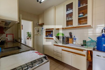 Apartamento à venda com 93m², 3 quartos e 2 vagasCozinha 