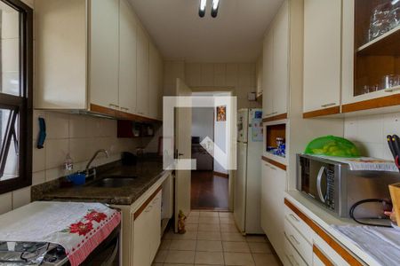 Apartamento à venda com 93m², 3 quartos e 2 vagasCozinha 