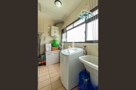 Apartamento à venda com 93m², 3 quartos e 2 vagasLavanderia 