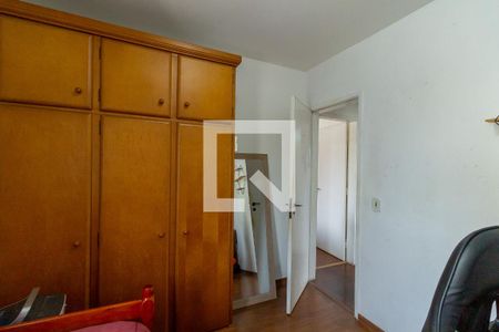 Apartamento à venda com 93m², 3 quartos e 2 vagasQuarto 2