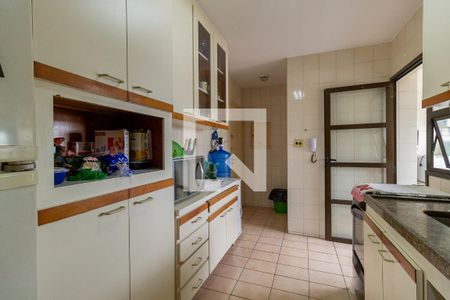 Apartamento à venda com 93m², 3 quartos e 2 vagasCozinha 