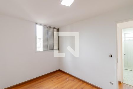 Quarto 1 de apartamento à venda com 2 quartos, 63m² em Jardim Celeste, São Paulo