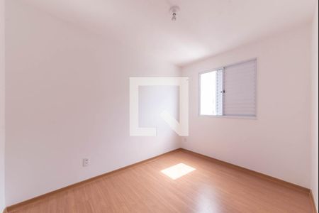 Quarto 2 de apartamento para alugar com 2 quartos, 44m² em Vila Nossa Senhora das Vitórias, Mauá