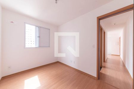 Quarto 2 de apartamento para alugar com 2 quartos, 44m² em Vila Nossa Senhora das Vitórias, Mauá