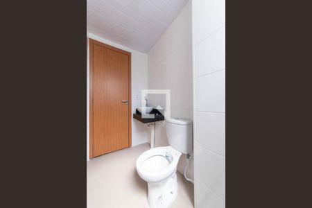 Banheiro de apartamento para alugar com 2 quartos, 44m² em Vila Nossa Senhora das Vitórias, Mauá