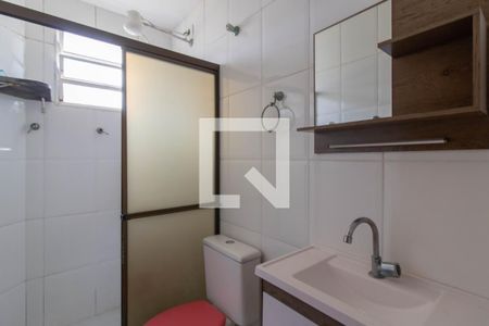 Banheiro de apartamento para alugar com 1 quarto, 43m² em Jardim Dourado, Guarulhos