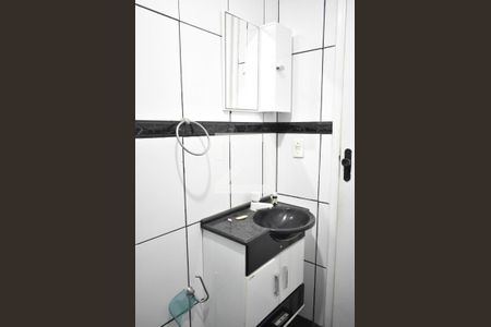 Casa de condomínio para alugar com 65m², 2 quartos e 1 vagaBanheiro 2