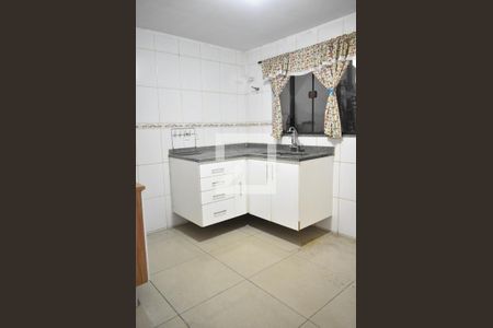 Casa de condomínio para alugar com 65m², 2 quartos e 1 vagaCozinha