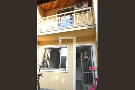 Casa de condomínio para alugar com 65m², 2 quartos e 1 vagaFachada