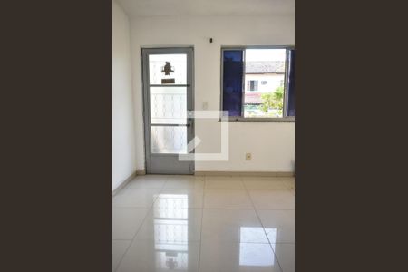 Sala de casa de condomínio para alugar com 2 quartos, 65m² em Campo Grande, Rio de Janeiro