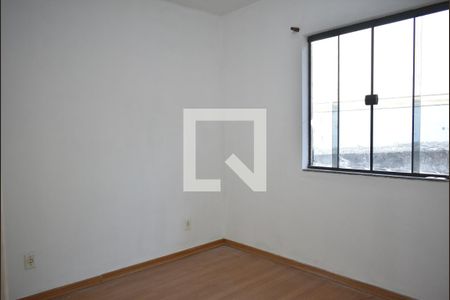 Quarto 1 de casa de condomínio para alugar com 2 quartos, 65m² em Campo Grande, Rio de Janeiro