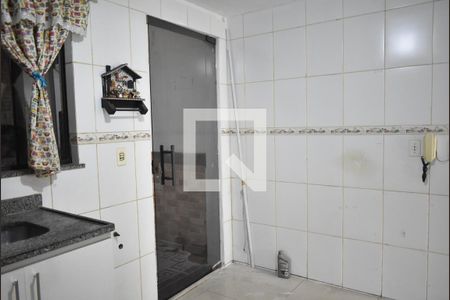 Casa de condomínio para alugar com 65m², 2 quartos e 1 vagaCozinha
