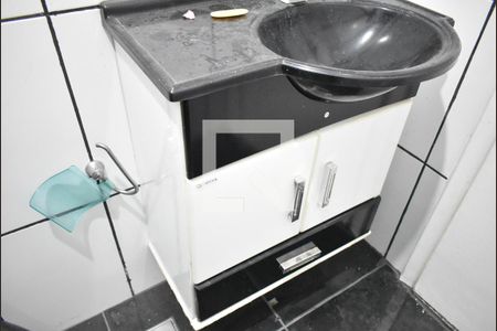 Casa de condomínio para alugar com 65m², 2 quartos e 1 vagaBanheiro - Armário