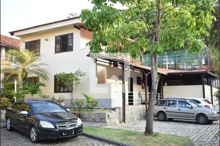 Casa de condomínio para alugar com 65m², 2 quartos e 1 vagaÁrea comum - Salão de festas