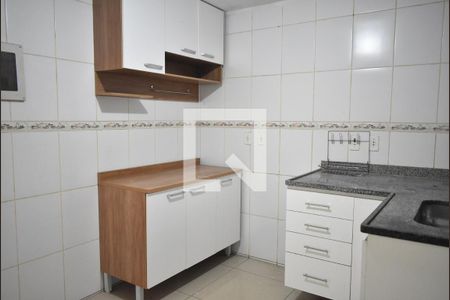 Casa de condomínio para alugar com 65m², 2 quartos e 1 vagaCozinha