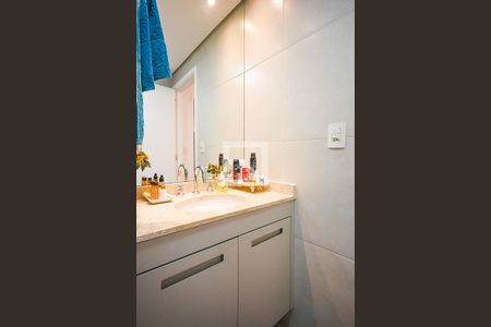 Apartamento à venda com 250m², 4 quartos e 4 vagasBanheiro suíte 1