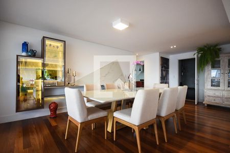 Sala de jantar de apartamento para alugar com 4 quartos, 250m² em Vila Suzana, São Paulo