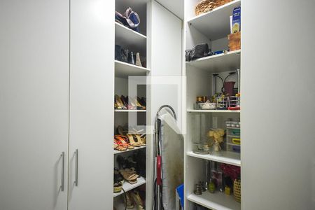 Apartamento à venda com 250m², 4 quartos e 4 vagasQuarto de serviço