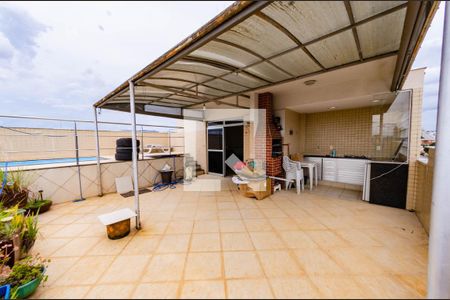 Apartamento à venda com 185m², 3 quartos e 2 vagas Apartamento à venda com 185m², 3 quartos e 2 vagasCobertura