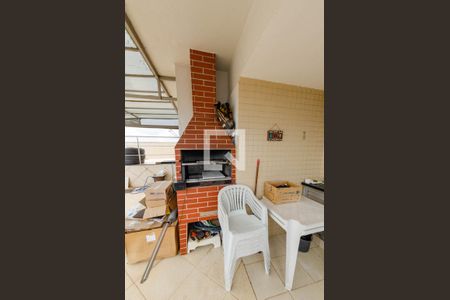 Apartamento à venda com 185m², 3 quartos e 2 vagas Apartamento à venda com 185m², 3 quartos e 2 vagasÁrea de churrasqueira