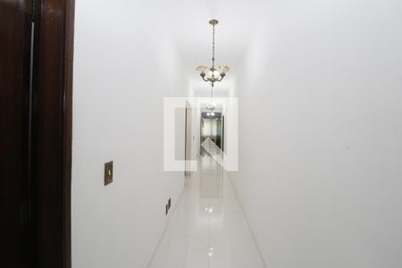 Casa para alugar com 400m², 4 quartos e 5 vagasCorredor