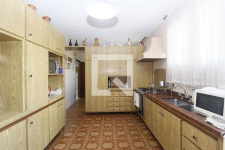 Casa para alugar com 400m², 4 quartos e 5 vagasCozinha