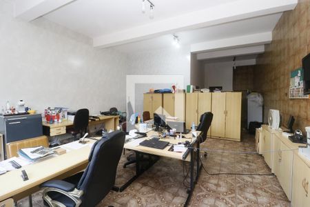 Casa para alugar com 400m², 4 quartos e 5 vagasEscritório 2