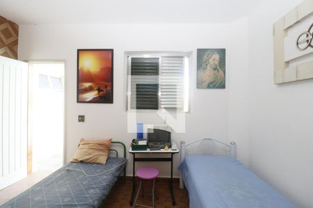 Casa para alugar com 400m², 4 quartos e 5 vagasQuarto 5