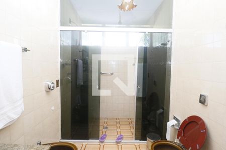 Casa para alugar com 400m², 4 quartos e 5 vagasBanheiro da Suíte 3