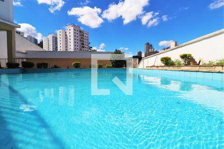 Casa para alugar com 400m², 4 quartos e 5 vagasPiscina