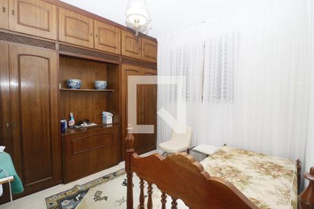 Casa para alugar com 400m², 4 quartos e 5 vagasQuarto 2