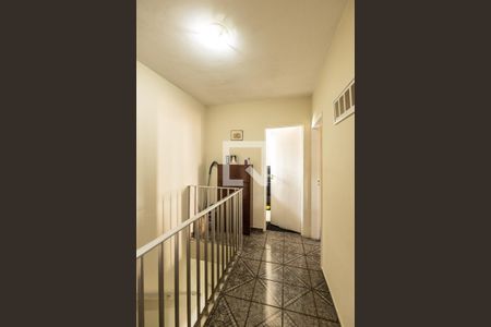 Corredor de casa à venda com 3 quartos, 144m² em Vila Carrao, São Paulo