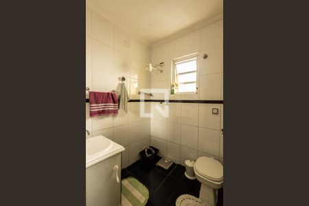 Casa à venda com 144m², 3 quartos e 3 vagasBanheiro Social 2