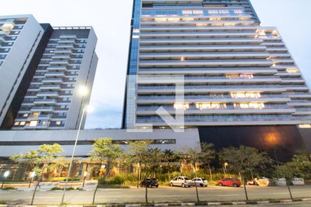 Apartamento para alugar com 55m², 2 quartos e 1 vaga Apartamento para alugar com 55m², 2 quartos e 1 vagaFachada