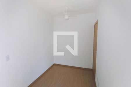 Dormitório 01 de apartamento para alugar com 2 quartos, 43m² em Recreio das Acacias, Ribeirão Preto