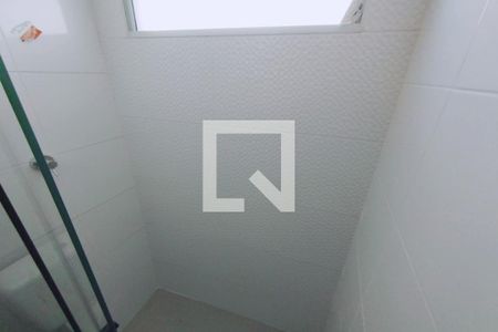 Banheiro de apartamento para alugar com 2 quartos, 43m² em Recreio das Acacias, Ribeirão Preto