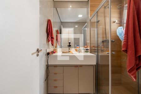 Banheiro Suíte de apartamento à venda com 2 quartos, 73m² em Vila Olímpia, São Paulo